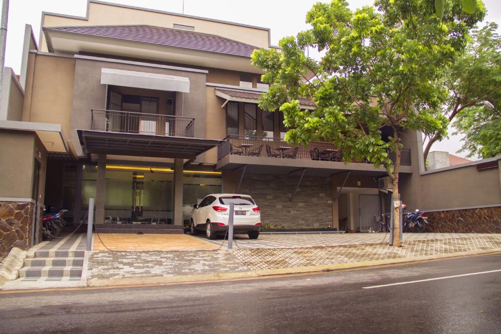 Surabaya House | Kana Citra Guesthouse