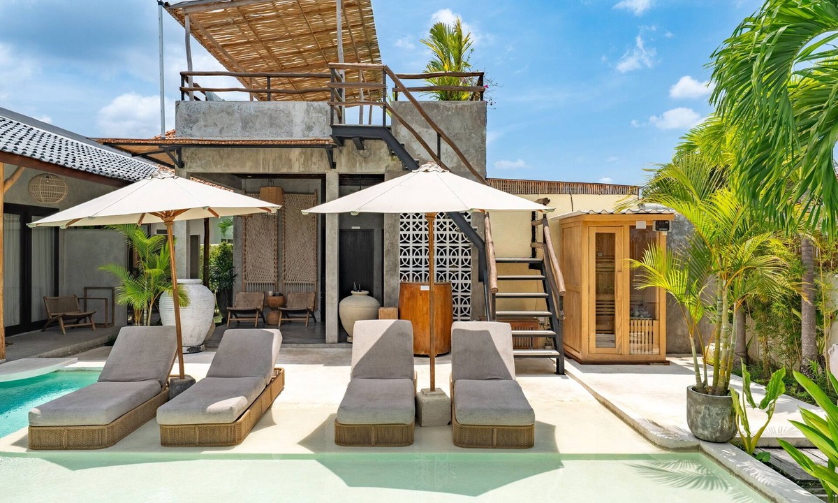 Batu Bolong Hotel | Kano Twin