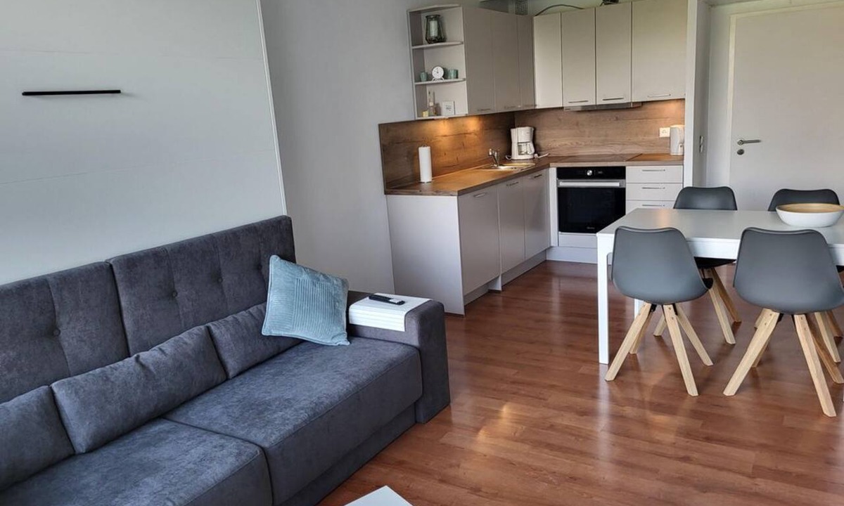 Schilksee Apartment | Klinkenberg Apartment - apartment, shower, toilet