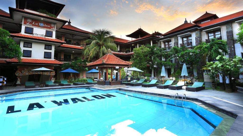 Downtown Kuta Hotel | La Walon Hotel