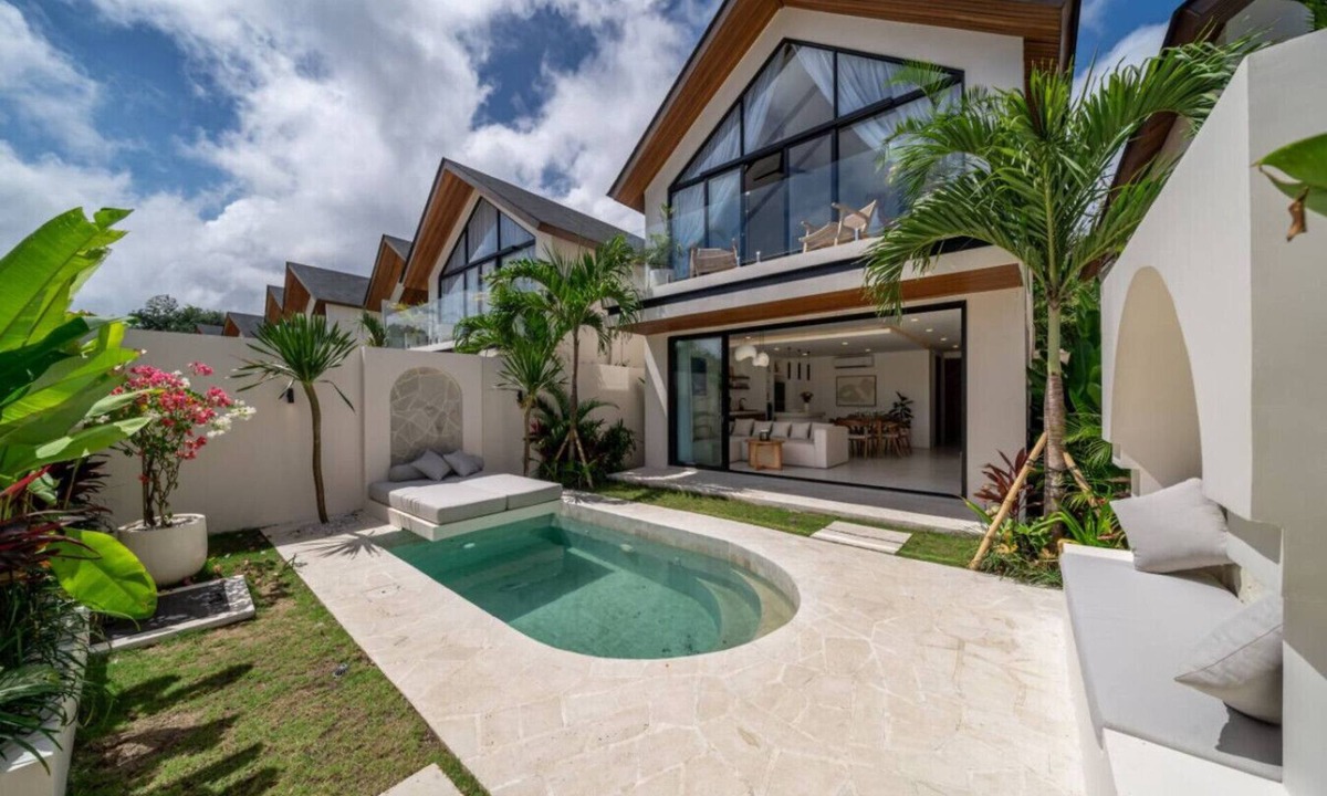 Ungasan Villa | Large 3 Bedroom Villa Nyang Nyang with Pool & Cliff Walk