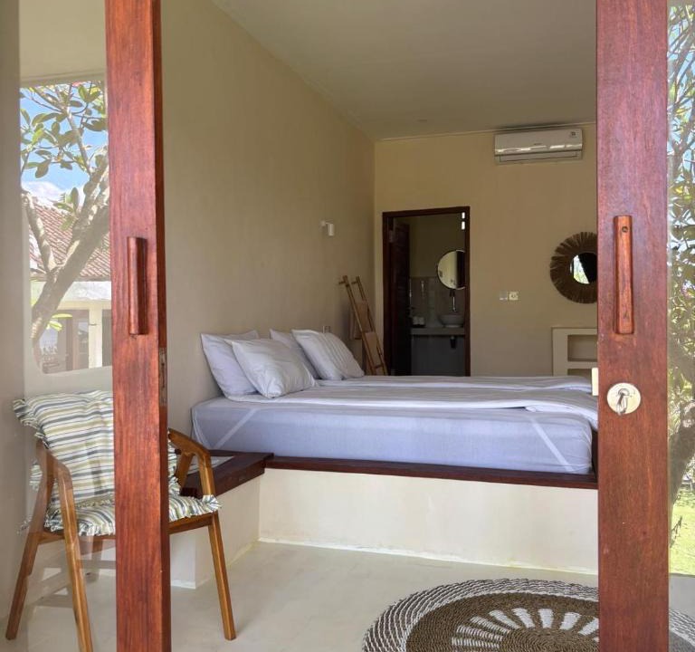 Senggigi Hotel | Lombok Coconut Hotel
