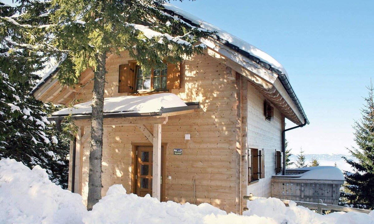 Frantschach-Sankt Gertraud Ski Chalet | Luxurious chalet with wellness & beautiful view