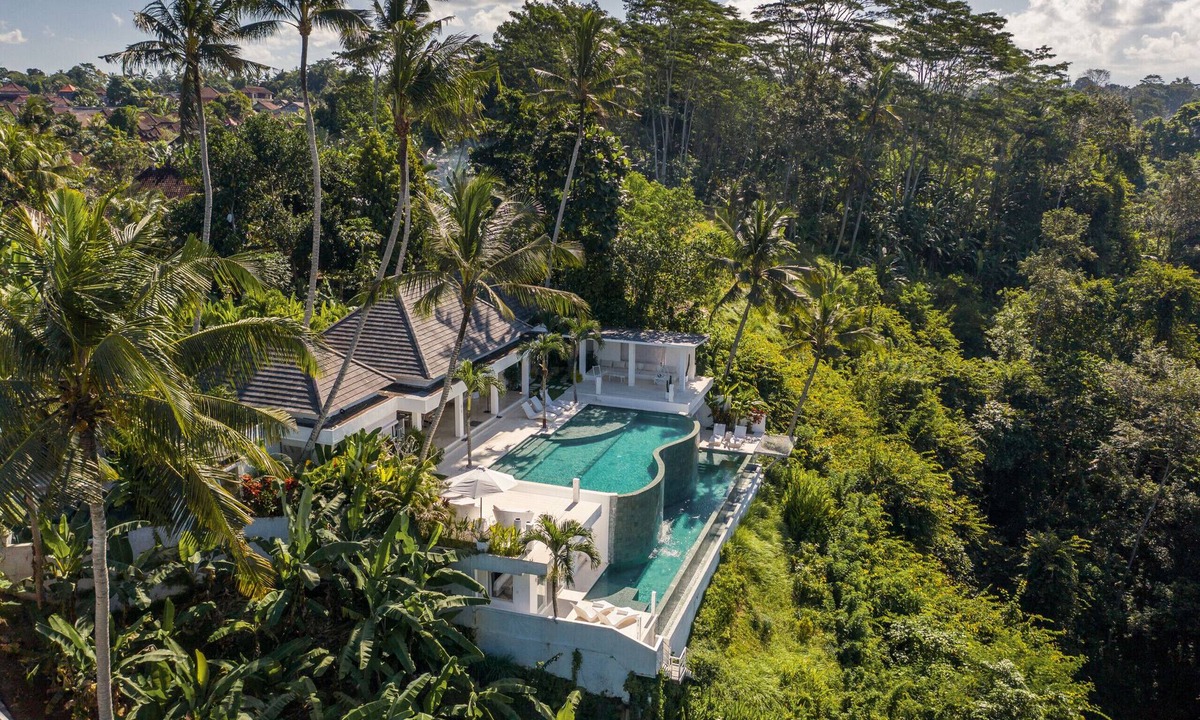 Kemenuh Villa | Luxury 5BR Villas Complex - Ubud Jungle Retreat