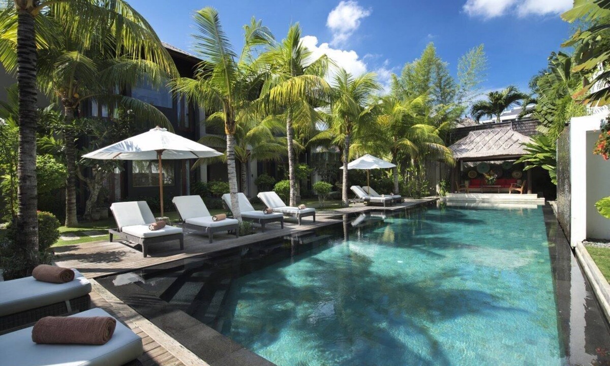 Dyanapura Villa | Luxury,6BR Family Villa w/Bunk in Central Seminyak