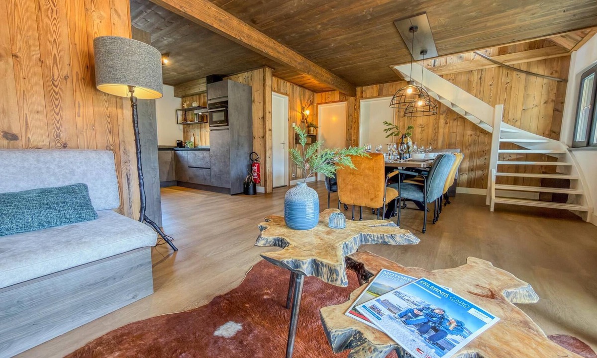 Afritz am See Ski Chalet | Luxury chalet on a lake and near ski resorts