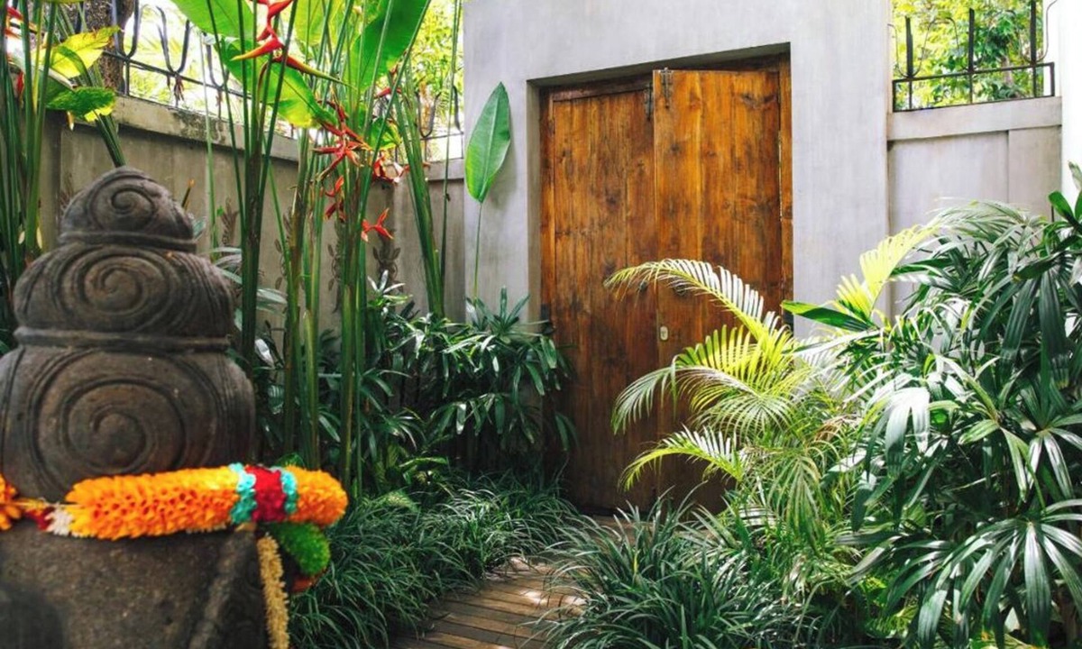 Dyanapura Villa | Luxury couples or solo traveller Villa in heart of Seminyak