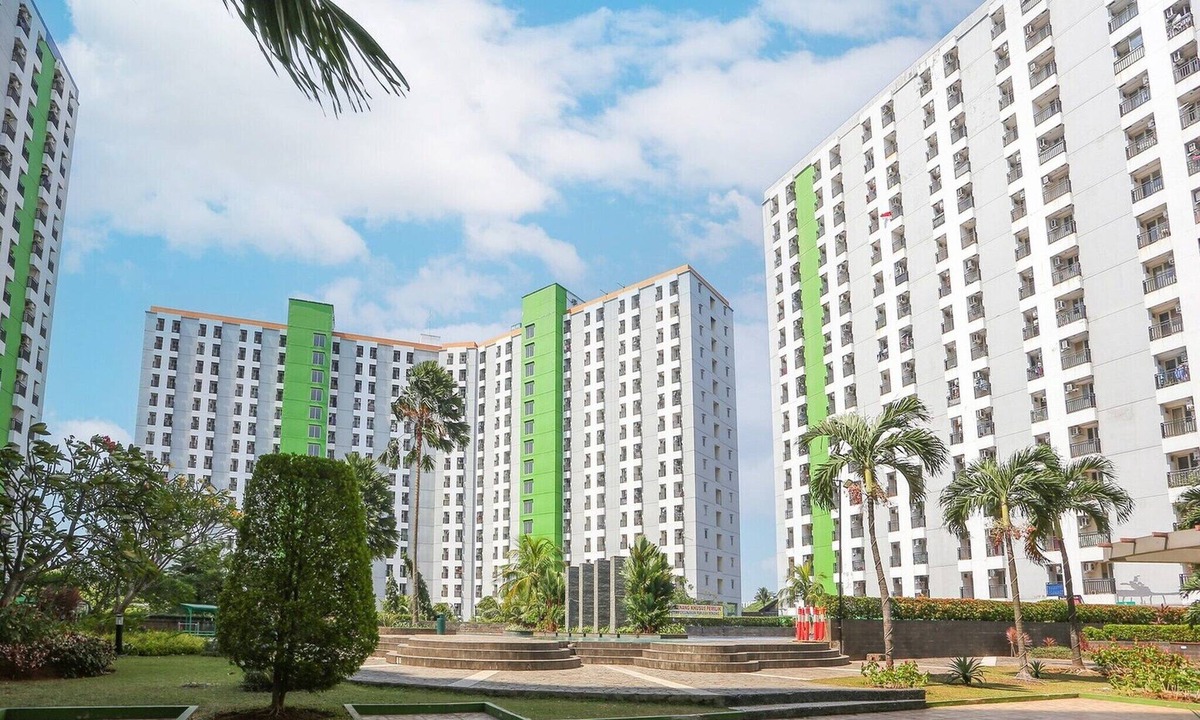 South Tangerang House | Luxury Deluxe DBL Retreat W/Free WiFi and Parking