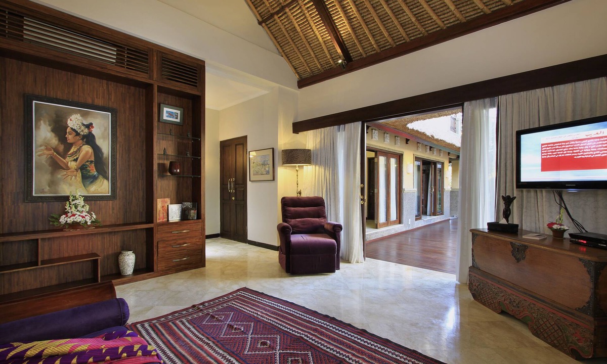 Denpasar Timur Hotel | Manzelejepun Villa & Pavilion