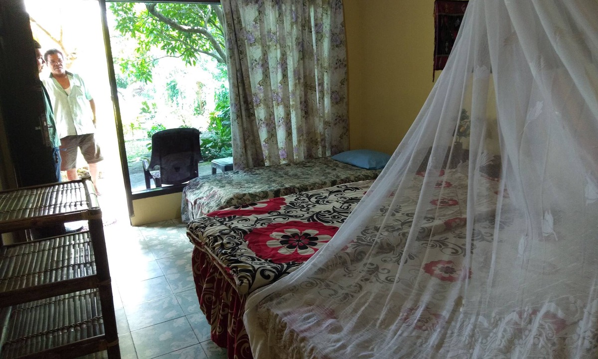 Simanindo House | Merlyn Guest House