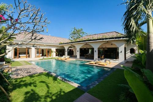 Jimbaran Villa | MerSea Villa -Brand new Balangan beach -luxurious 4 bdr with huge pool