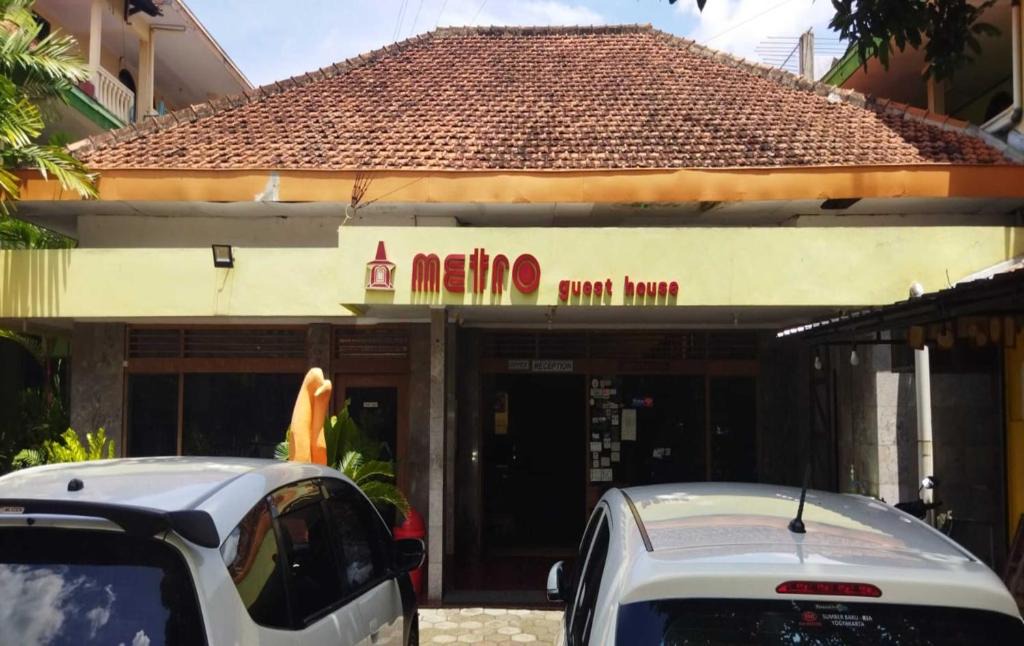 Prawirotaman House | Metro Guest House