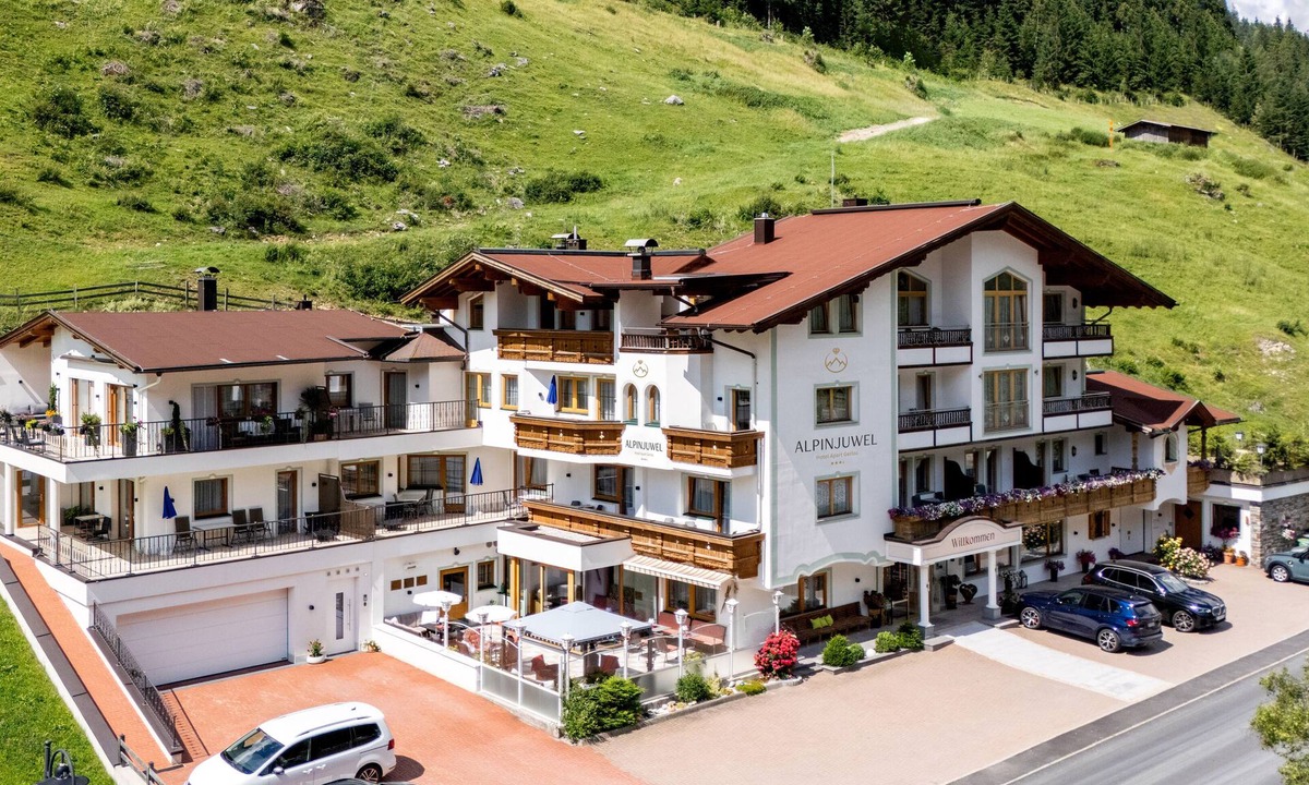 Gerlos Apartment | Multi-bed room for 4 guests with 50m² in Gerlos (312150)