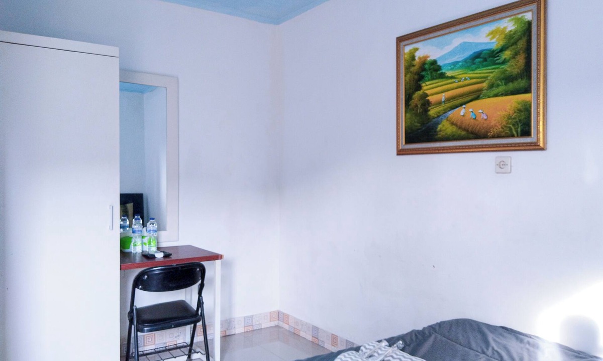 East Jakarta Hotel | NamRoom at Jatiwaringin