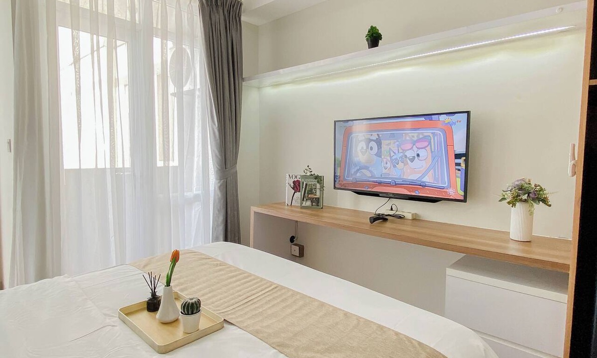 Cikarang Apartment | Neat Restful Studio Room At Apartment Vasanta Innopark
