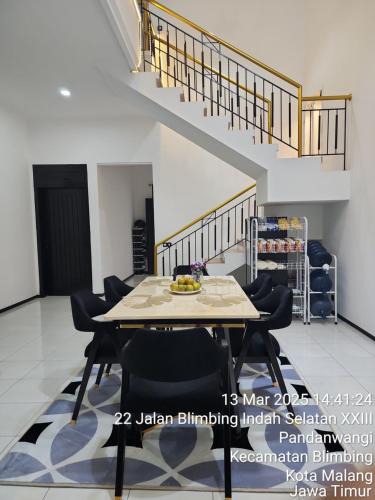 Malang House | Neomi Homestay Malang