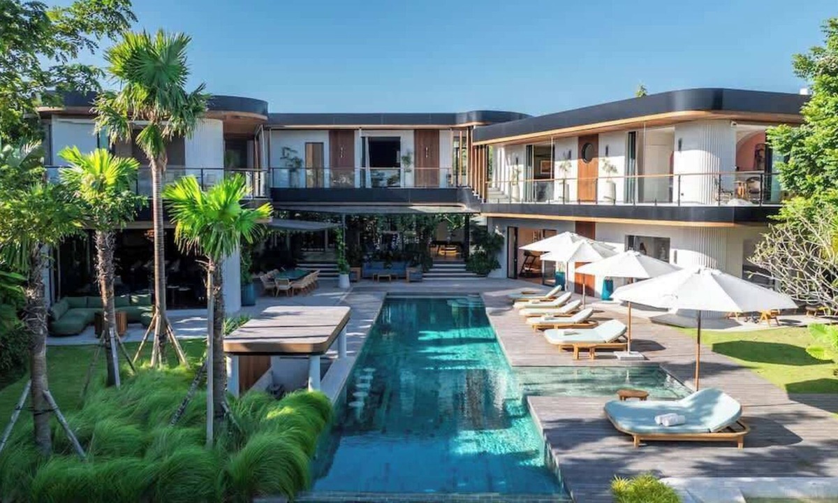 Sunset Road House | *NEW* Bali's Masterpiece - The Dreamtime House -