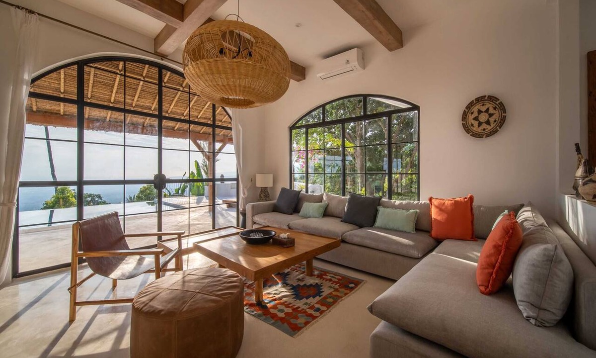Tigawasa Villa | NEW ! Stunning 4BR Jungle View Villa in Lovina