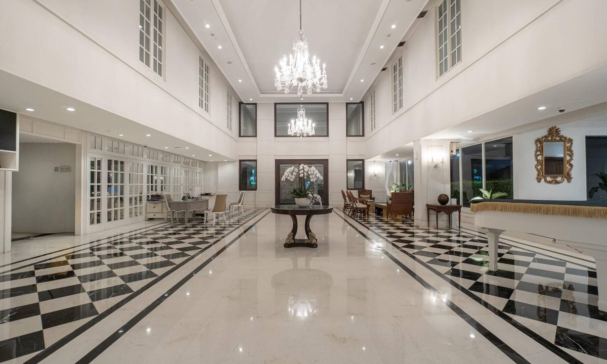 Sunset Road Hotel | NIMS Hotel Seminyak