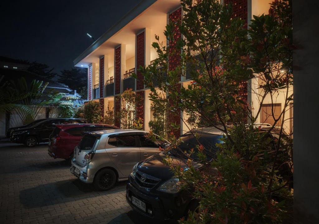 Salatiga Hotel | Nirvana House (Guest House Syari'ah)