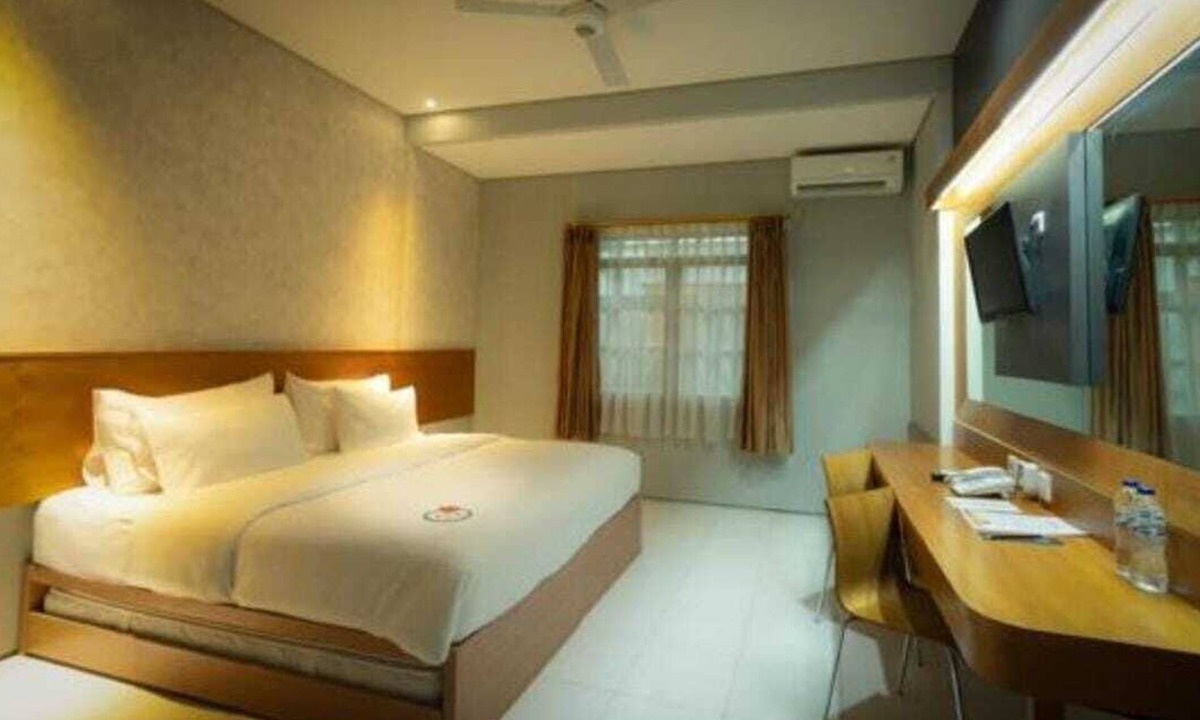 Megamendung Hotel | NITE & DAY MDC Gadog