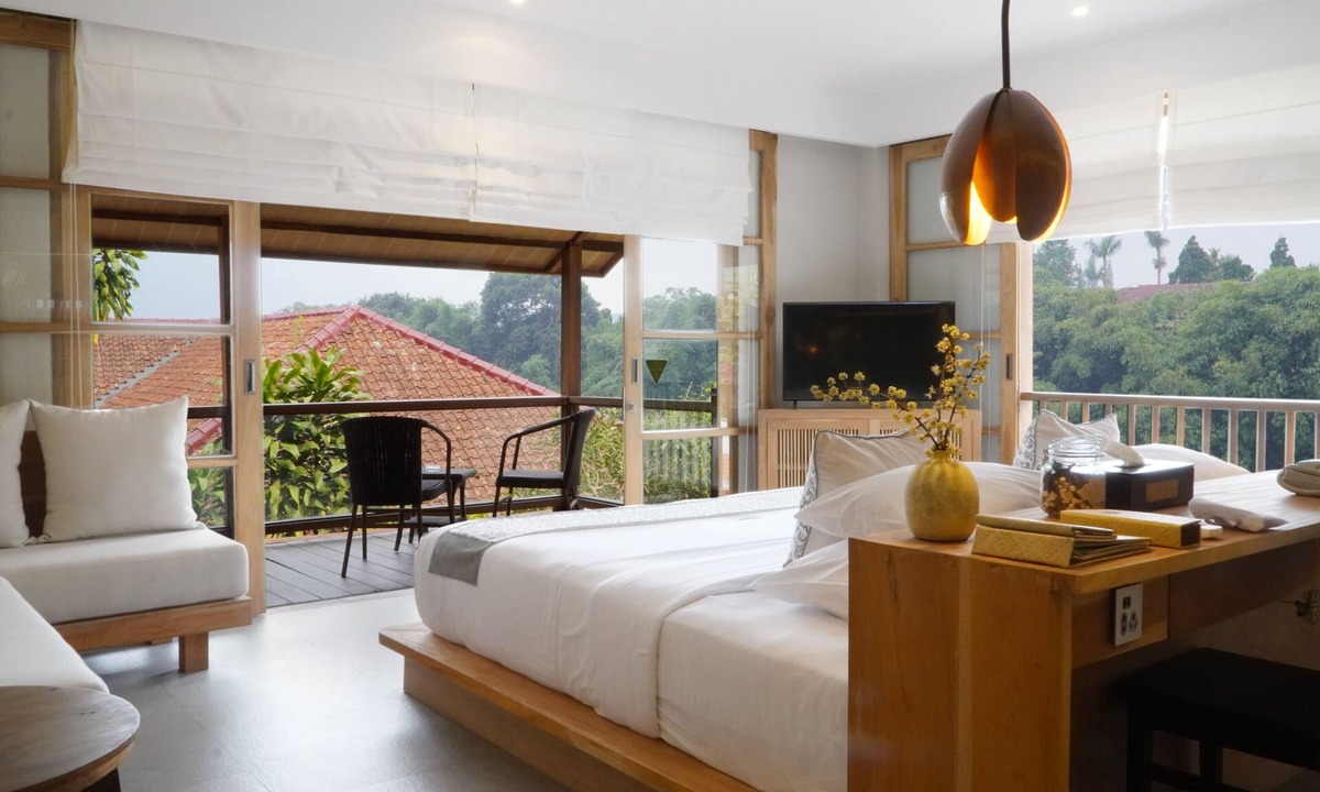 Cipanas Hotel | Novus Giri Resort & Spa