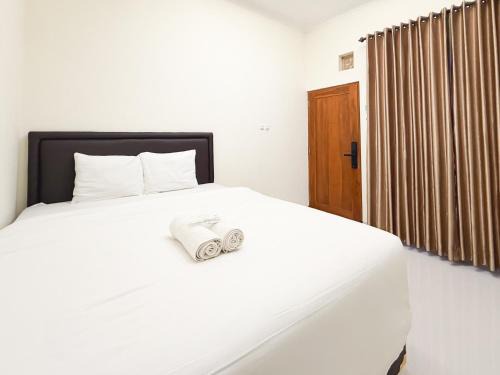 Sleman House | Omah Gito Gati Syariah near Sleman City Hall RedPartner