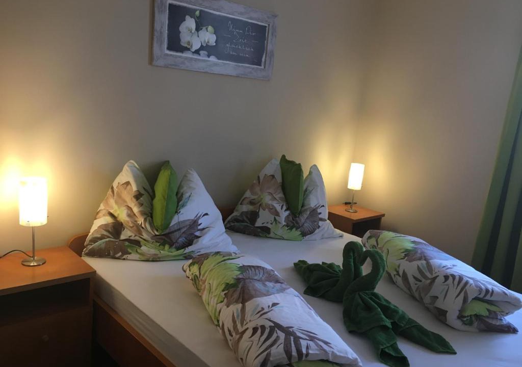 Hegyko Apartment | Orchidea Apartman