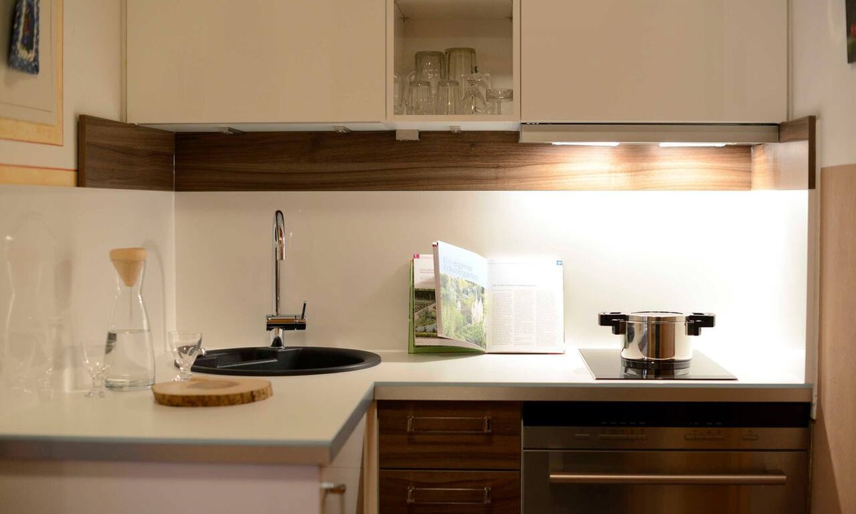 Jungholz Apartment | Oriel room in a golden melissa dress 1 - Alpine retreat Haus am Anger