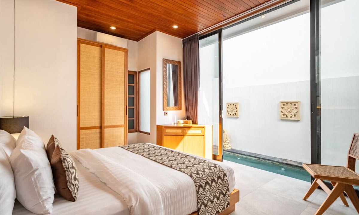 Lodtunduh Villa | OriVista Luxe Private Pool Villa Ubud Balcony View