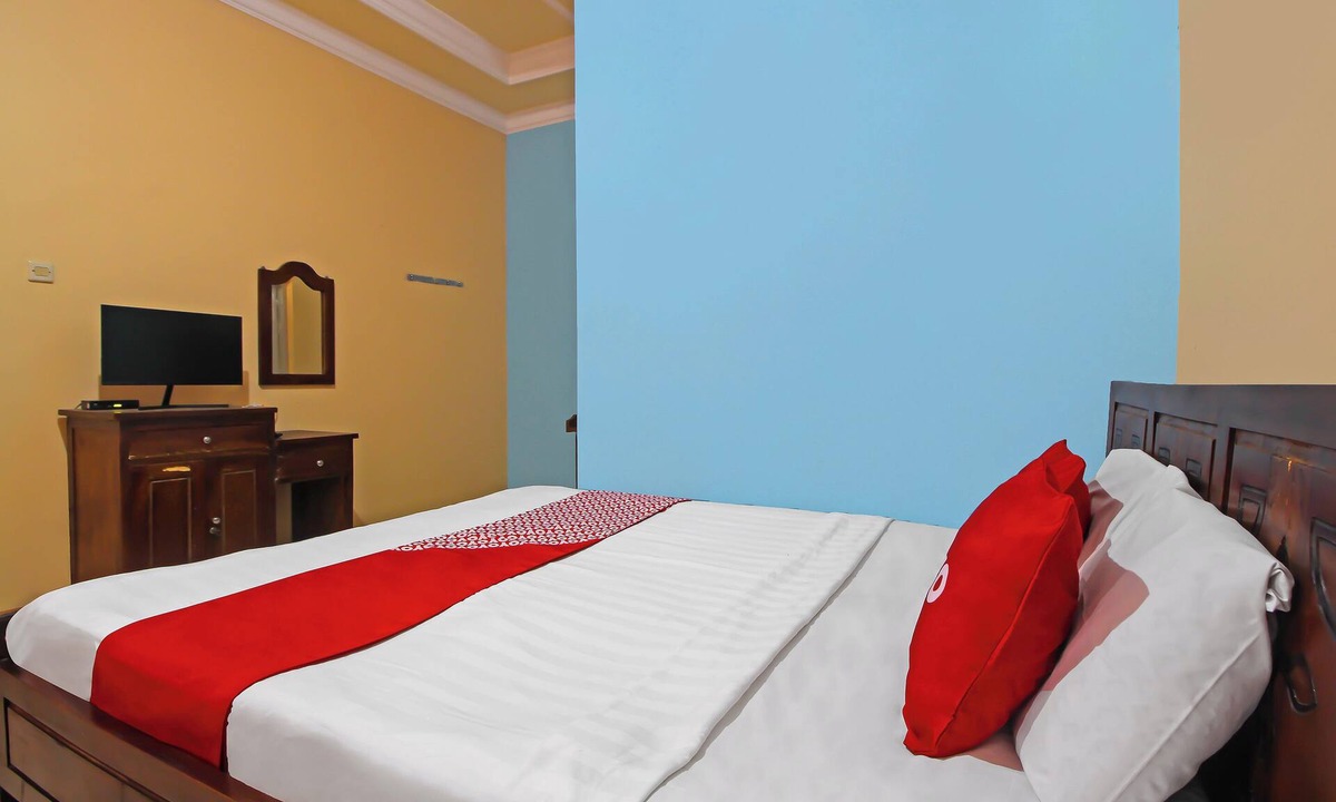 Karanganyar Hotel | OYO 92631 Hotel Dan Aula Wahyu Sari B