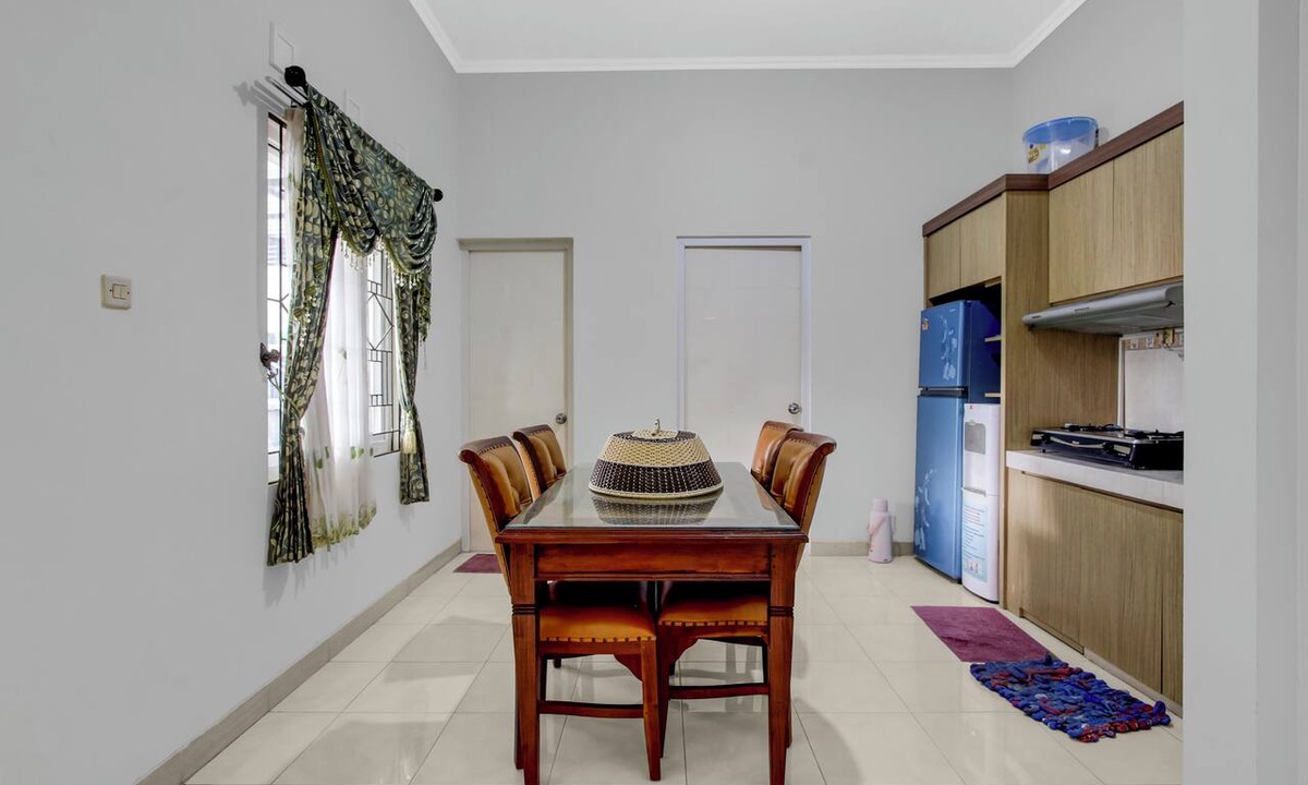 Mangunan Hotel | OYO 94935 Rahayu Homestay
