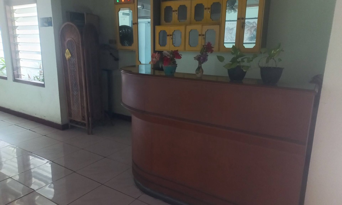 Banyumas Hotel | OYO 95179 Namira Guest House Syariah
