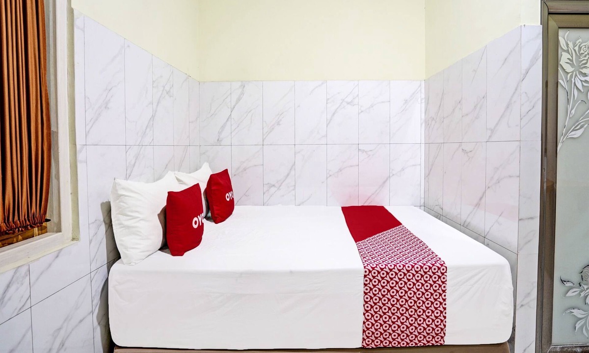 Sidoarjo Hotel | OYO Life 91884 Kost Kusuma Dewi Syariah