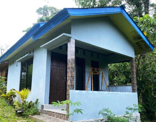 Moni House | Palm Bungalow