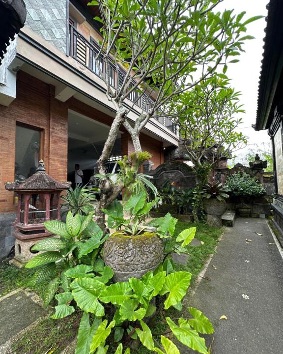 Mambal House | Panoramic view of menik house