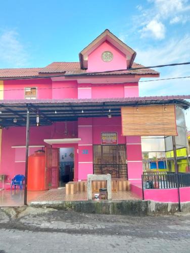 Berastagi Villa | PENGINGAPAN VILLA BERASTAGI MURAH- Villa Bukit Asri Berastagi 32