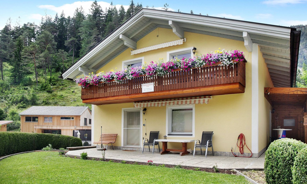 Biberwier Apartment | Pet-Friendly Apartment "Mark" with Mountain Views & Balcony