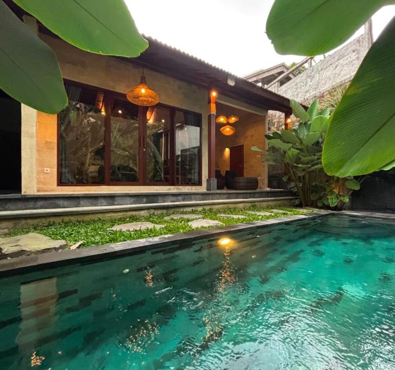 Melayang House | Pis Bolong Ubud Villa