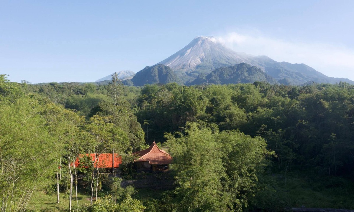 Pakem Villa | Private nature estate near Mt Merapi, Yogyakarta, stylish villa 4/6 persons