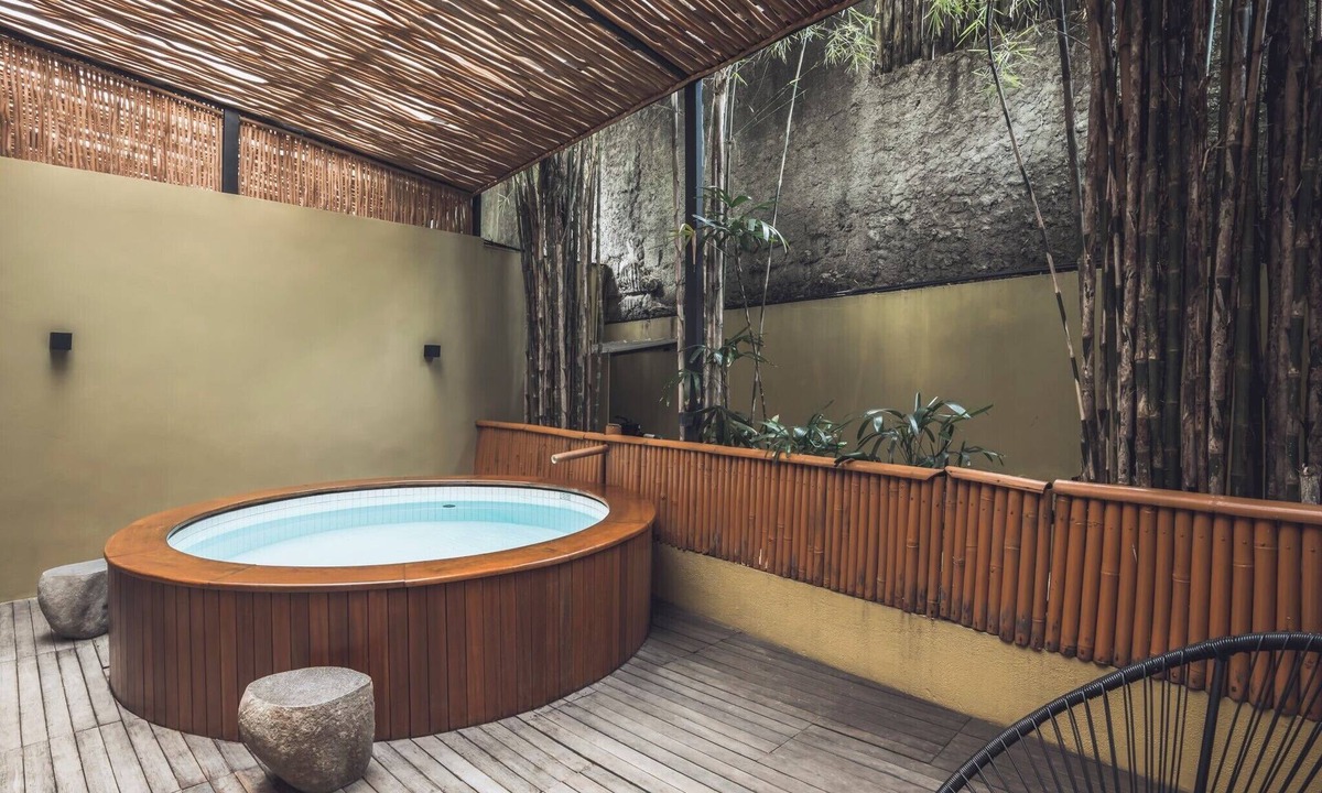 Batu Bolong Resort | Private Plunge Pool 1BR Suite Near Canggu Beach