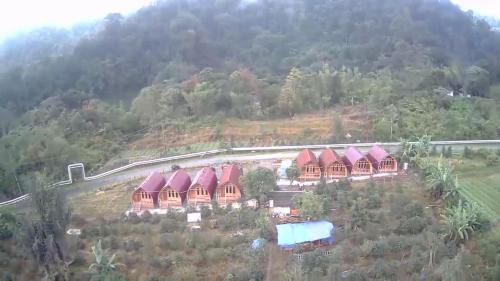 Berastagi Hostel | Puncak2 berastagi