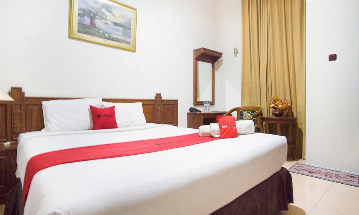Ternate House | RedDoorz near Pantai Falajawa Ternate