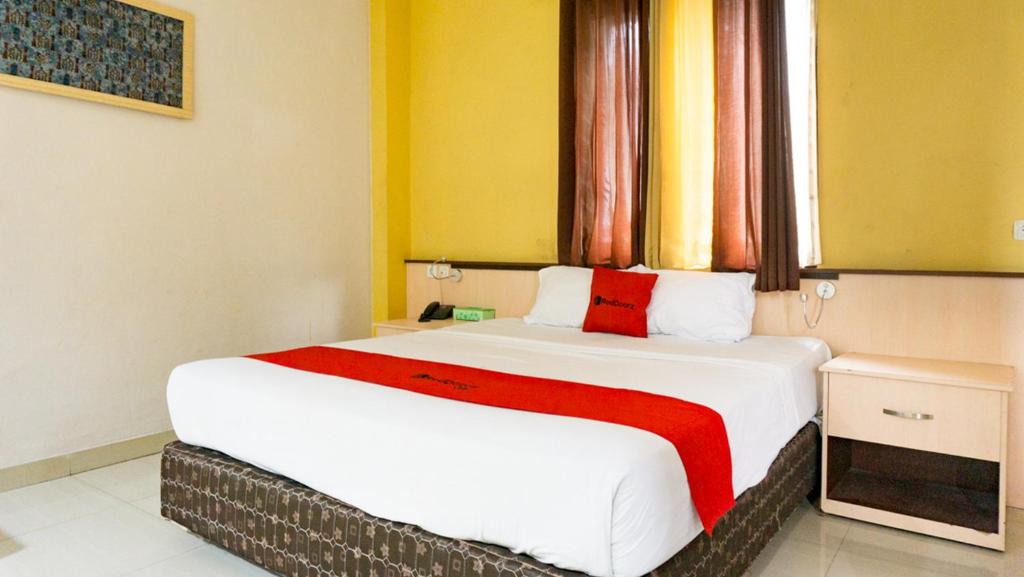 Jayapura Hotel | RedDoorz near Pelabuhan Jayapura