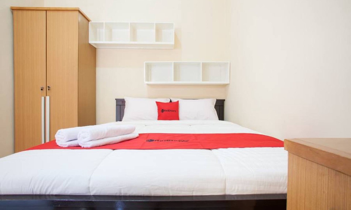 Banyuwangi Hotel | RedDoorz Syariah near UNTAG Banyuwangi