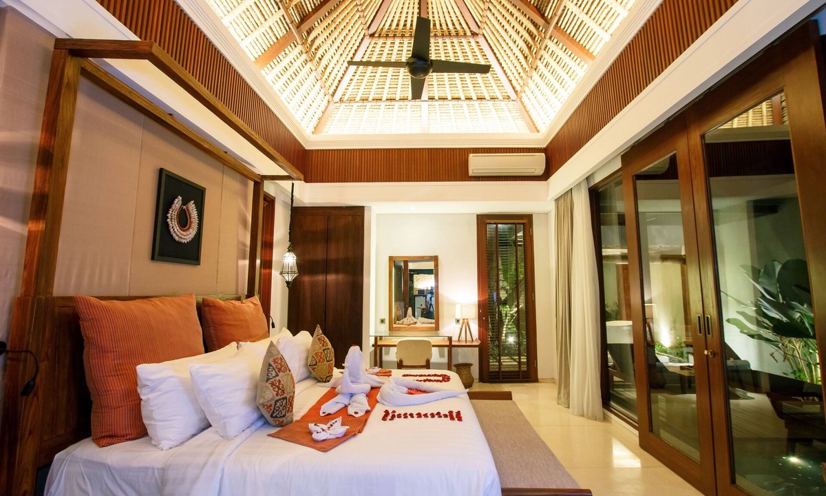Batu Bolong Hotel | Regali Villa