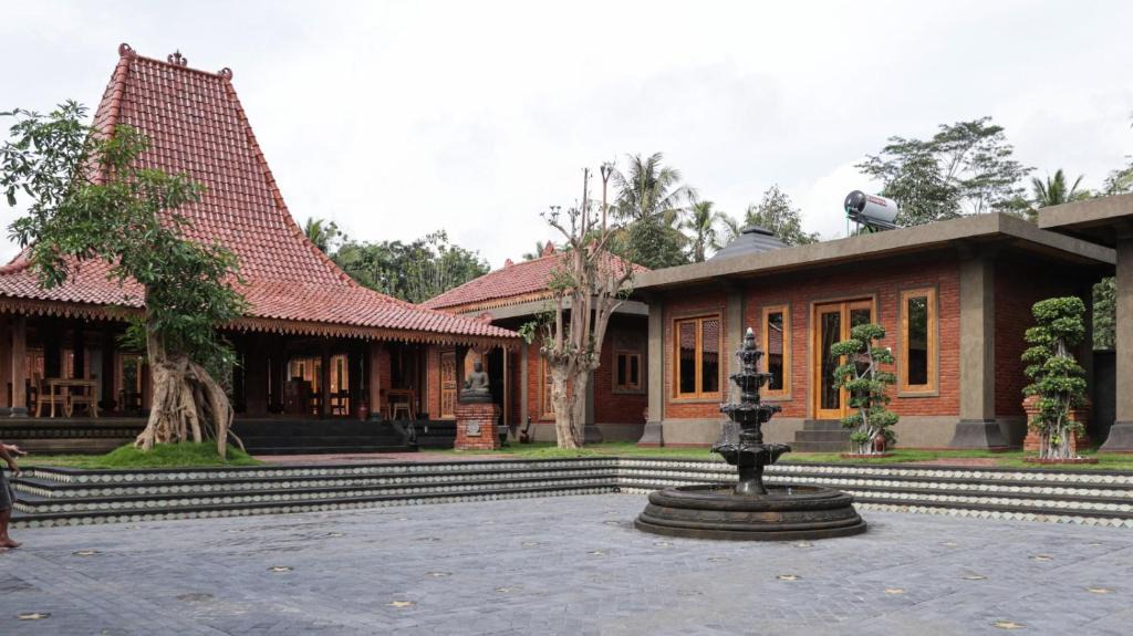 Borobudur Hotel | Rumah Dharma Boutique Villa