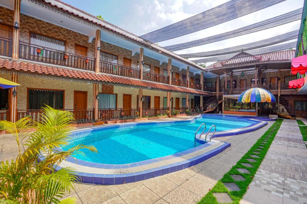 Depok Hotel | SANS Vibes Sartini Inn Yogyakarta