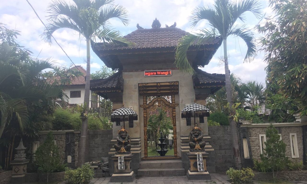 Candi Dasa House | Segara Wangi Beach Cottages