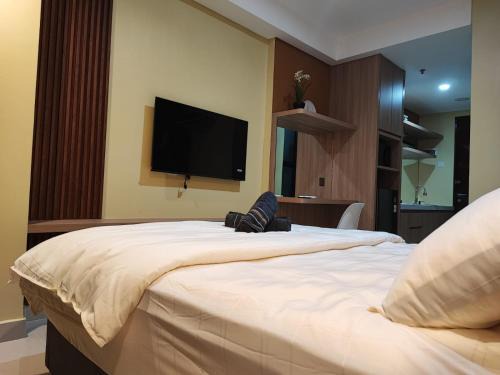 Batam Apartment | Serene Studio Pollux Batam Center - High Floor Sea View